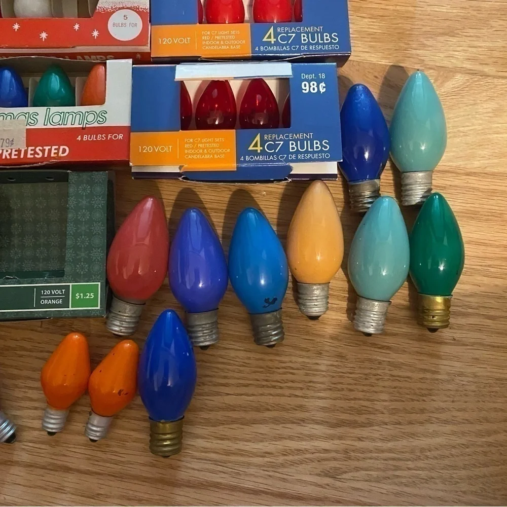 Vintage C 9 1/4 C 7 1/2 C7 Christmas Bulb Lot Flasher Cool Burning Wynne